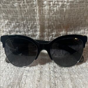 Authentic Chanel polarized Black Sunglasses with jeans quilted temples 5342-A